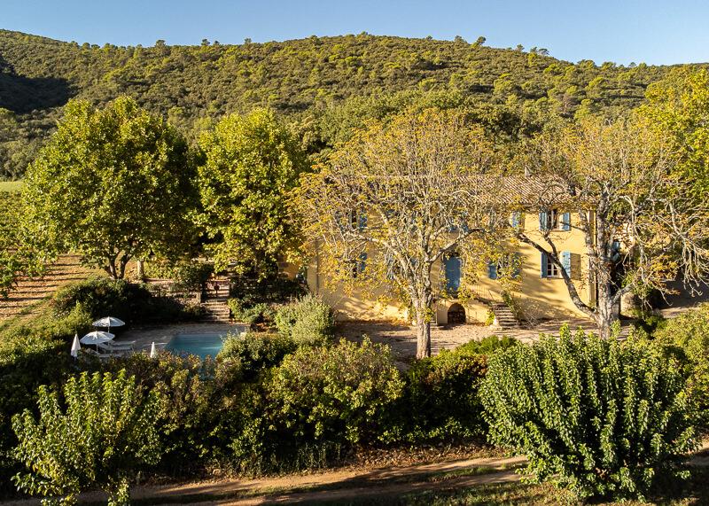 Hameau de Trians 4 gîtes de caractère avec piscines - Salle de réception